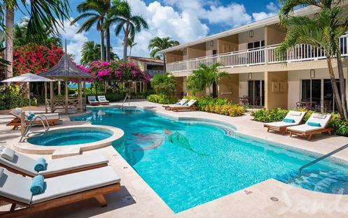 Caribbean Grande Luxe Poolside Room - GL (4)